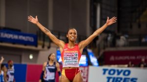 récords españa triple salto pista cubierta