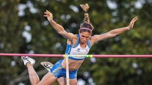 récords españa salto pértiga pista cubierta