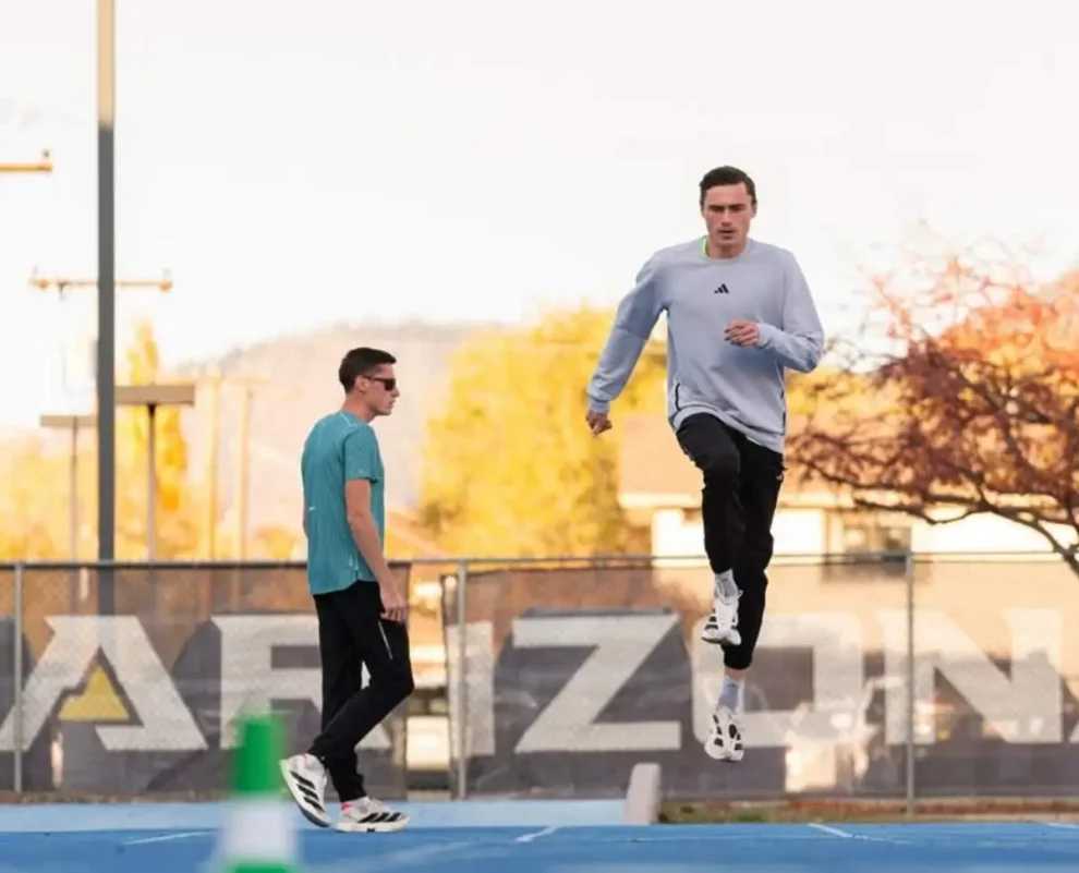 top10 mejores marcas de la historia en 200 metros de pista cubierta